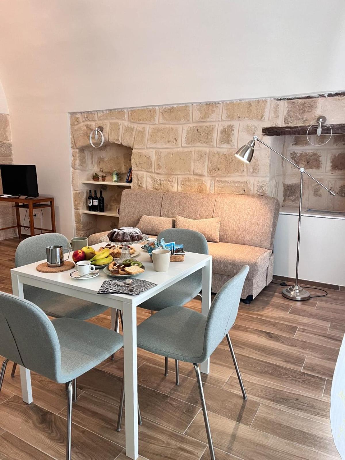 Vita Lenta Apulian Rooms 特拉尼 外观 照片